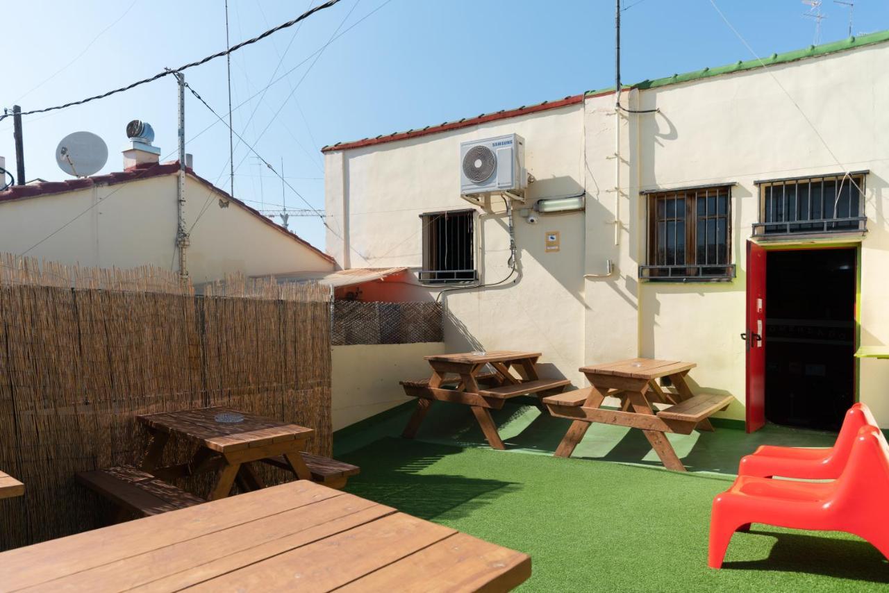 Red Nest Hostel Valencia Eksteriør billede
