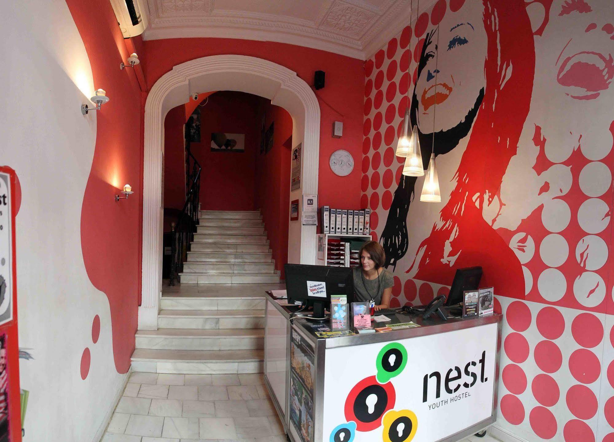 Red Nest Hostel Valencia Eksteriør billede